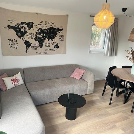 Vakantiehuisje Zeegeluk Vlakbij De Kust Sint Maartensvlotbrug Exterior foto