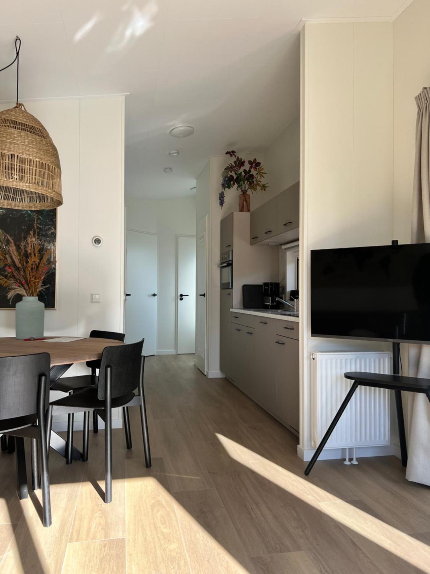 Vakantiehuisje Zeegeluk Vlakbij De Kust Sint Maartensvlotbrug Exterior foto